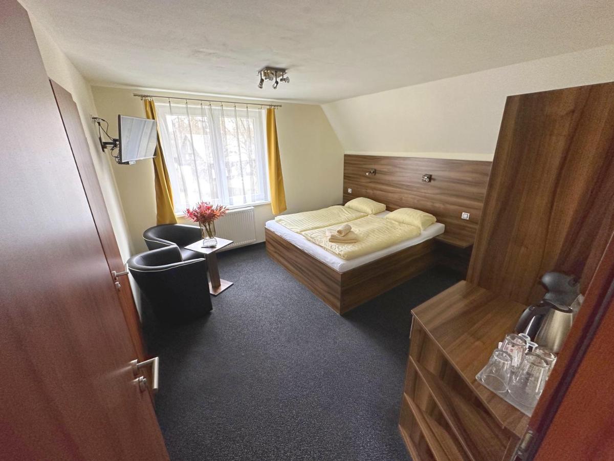 Vila Vlčí Hora Krásná Lípa Exterior foto